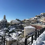 οντάς Gæstehus Arachova