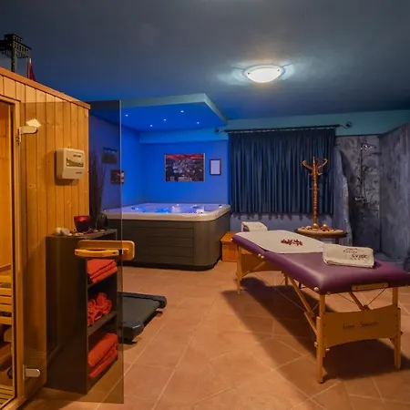 οντάς και 4* Αράχωβα